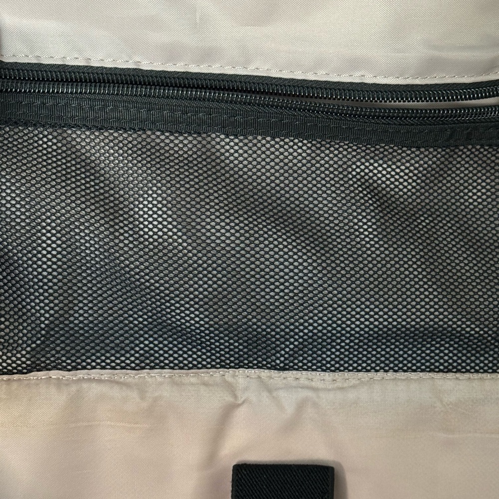 Samsonite Mobile Solutions Deluxe Backpack - Black - Picture 9 of 10